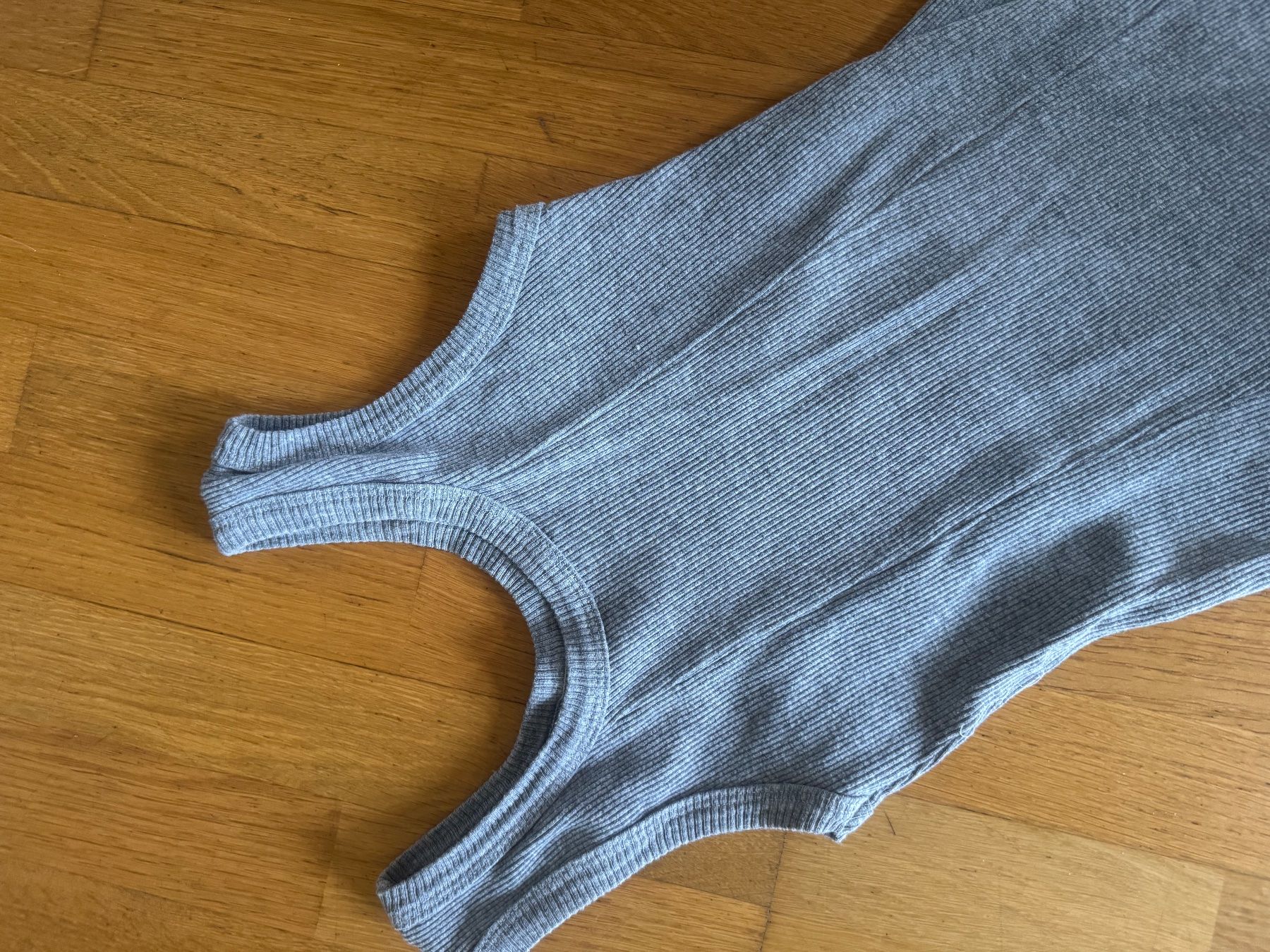 Vestiti: Graues Rippkleid Grösse M – Usato da Boll venduto da jae_dy2g 1
