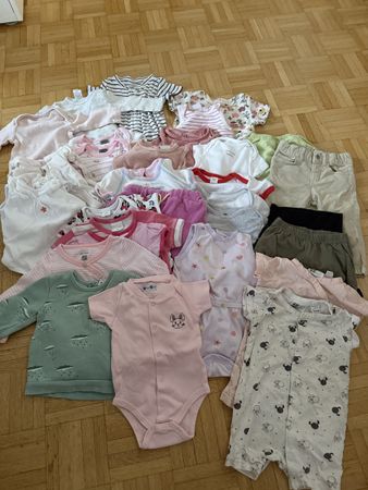 Babykleidung Mädchen über 25 Teile Gr. 62/68