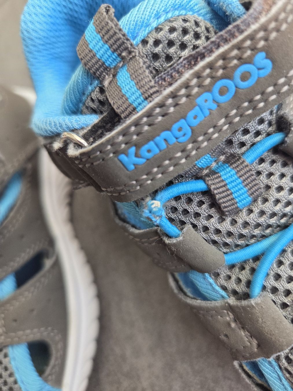 Scarpe per ragazzi: Kangaroos Sommerschuhe, Gr. 24 – Usato da Hüntwangen venduto da ManuM2014 3