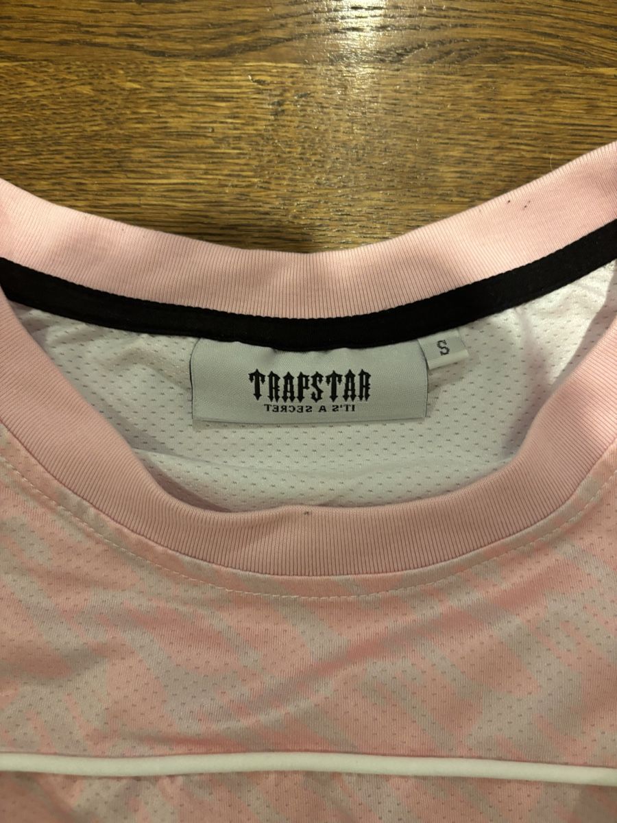 Trapstar Maillots de corps & Pantalons: Trapstar Shirt – Neuf (Voir description) à Hirzel par leandro_. 2