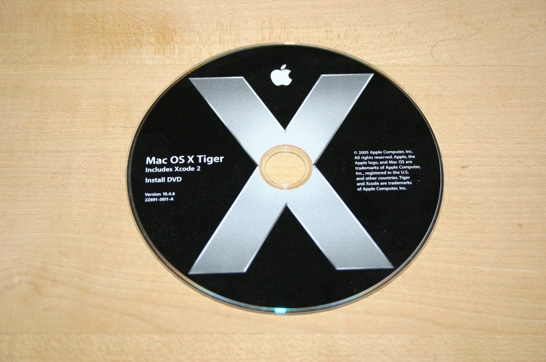 Apple Software: OSX Tiger 10.4.6 Installations-DVD – Gebraucht aus Stettlen von Bigjm