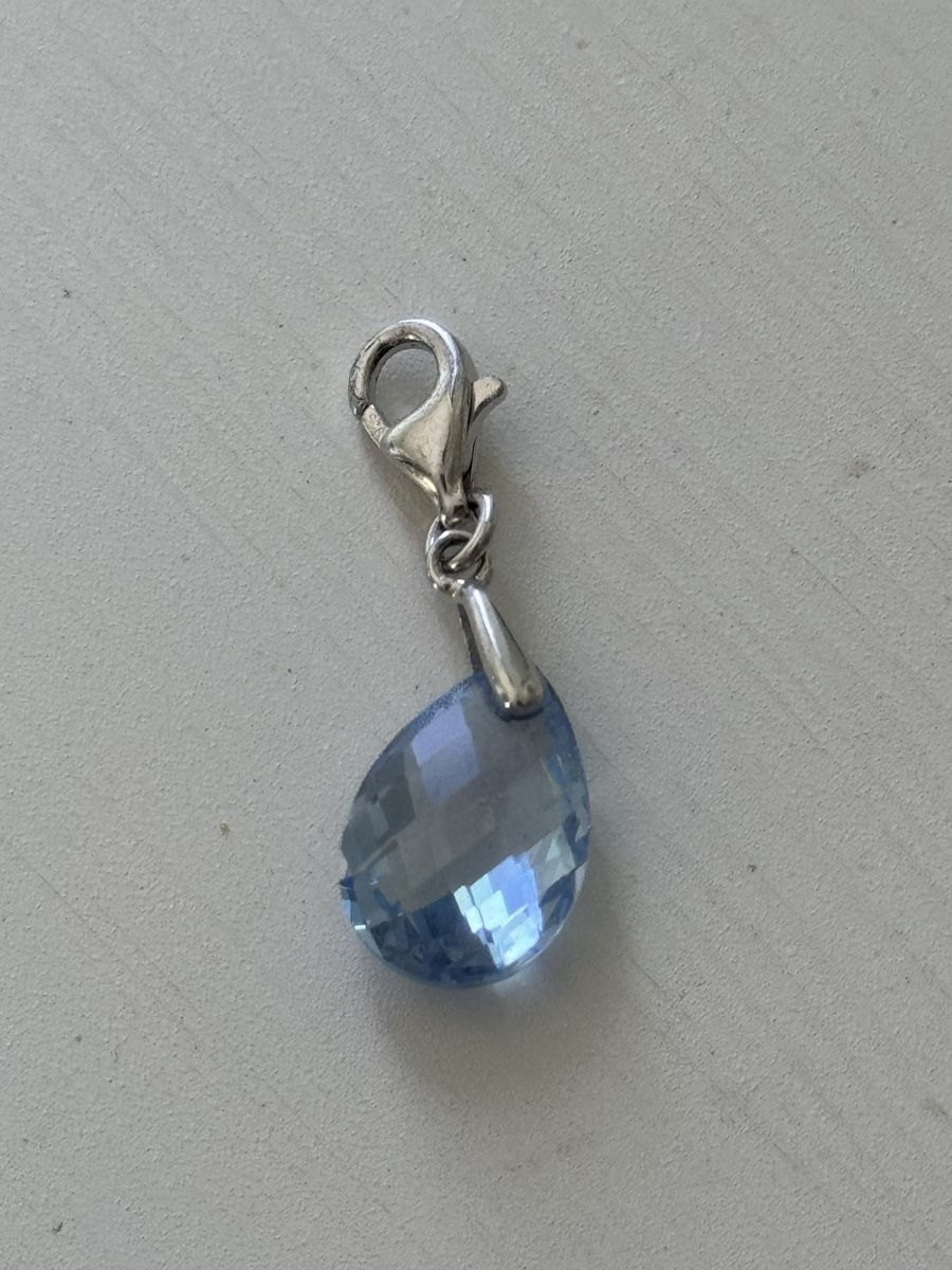 Anhänger: Charmanhänger Tropfen blau  Silber Neu – Neu und originalverpackt aus Albligen von Harmonika55