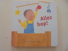 " Allez Hop ! " livre en carton épais pour les tout petits