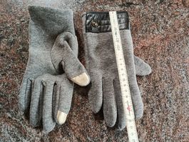 Handschuhe