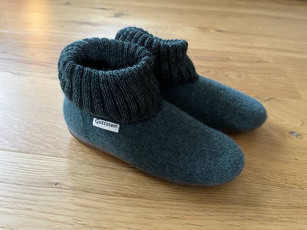Chaussures garçon: Hausschuhe grösse 32 – D'occasion à Villmergen par Babiwe