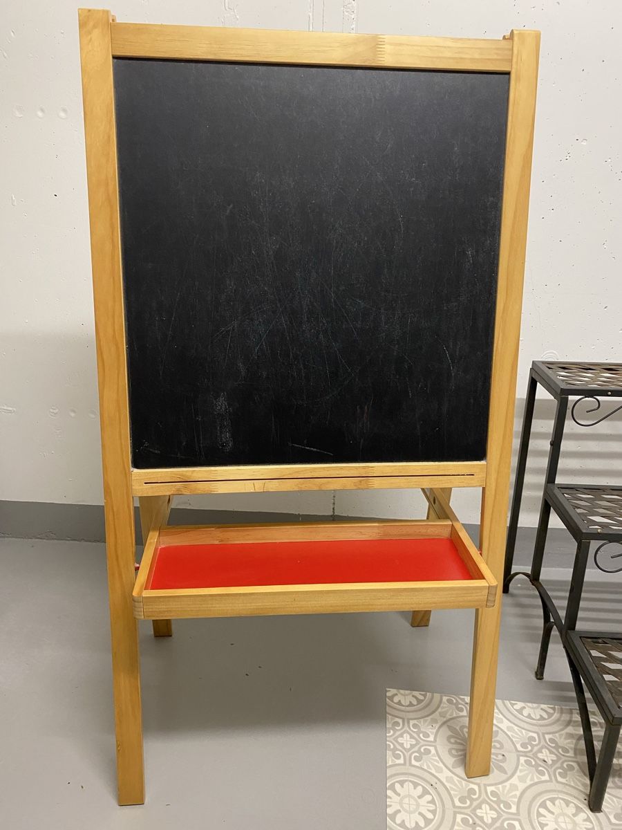 Ikea Lavagne: IKEA Wandtafel und Whiteboard – Usato da Fehraltorf venduto da Marian4