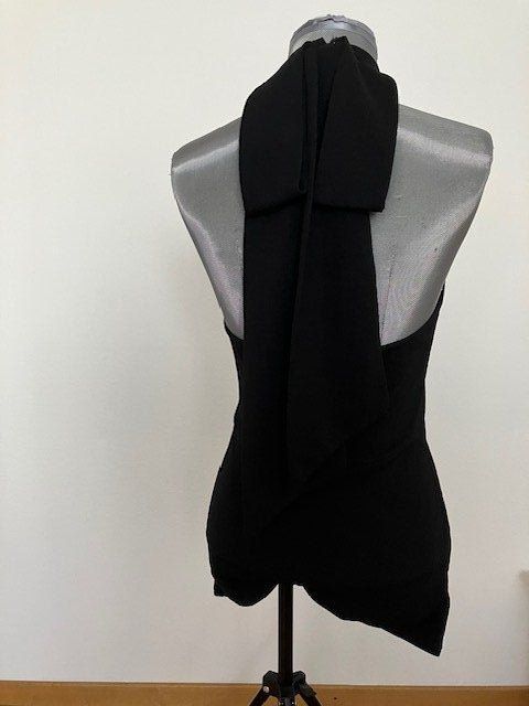 Boohoo Jumpsuits: Combinaison noire dos nu noeud taille 38 – Gebraucht aus Marin-Epagnier von rchouchouu 1