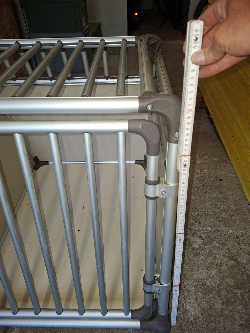 Cages, transport & sécurité: Hundebox – D'occasion à Nenzlingen par LackP