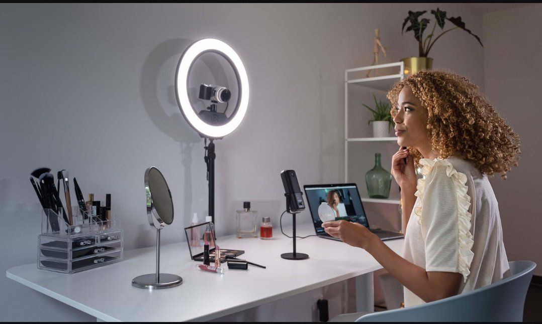 Elgato Lampade: Elgato Ring Light – Usato da Unterägeri venduto da IT-TechANDsecondhand 2
