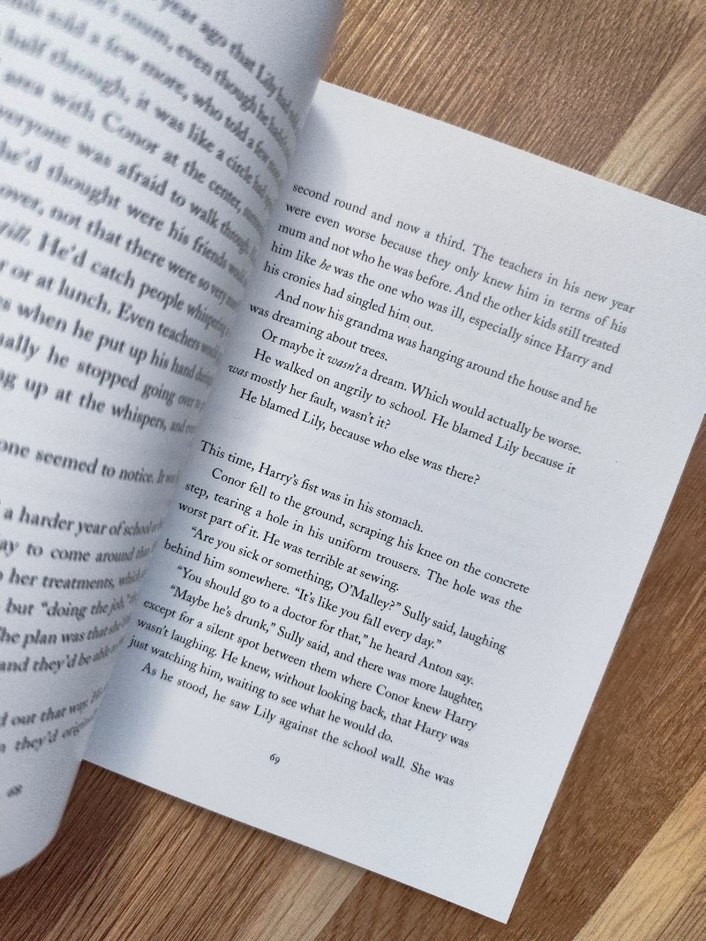 Libri: A Monster Calls by Patrick Ness – Usato da Mägenwil venduto da VintageGirly 2