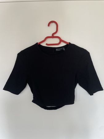 Schwarzes ASOS Design Crop Top mit Rückenausschnitt