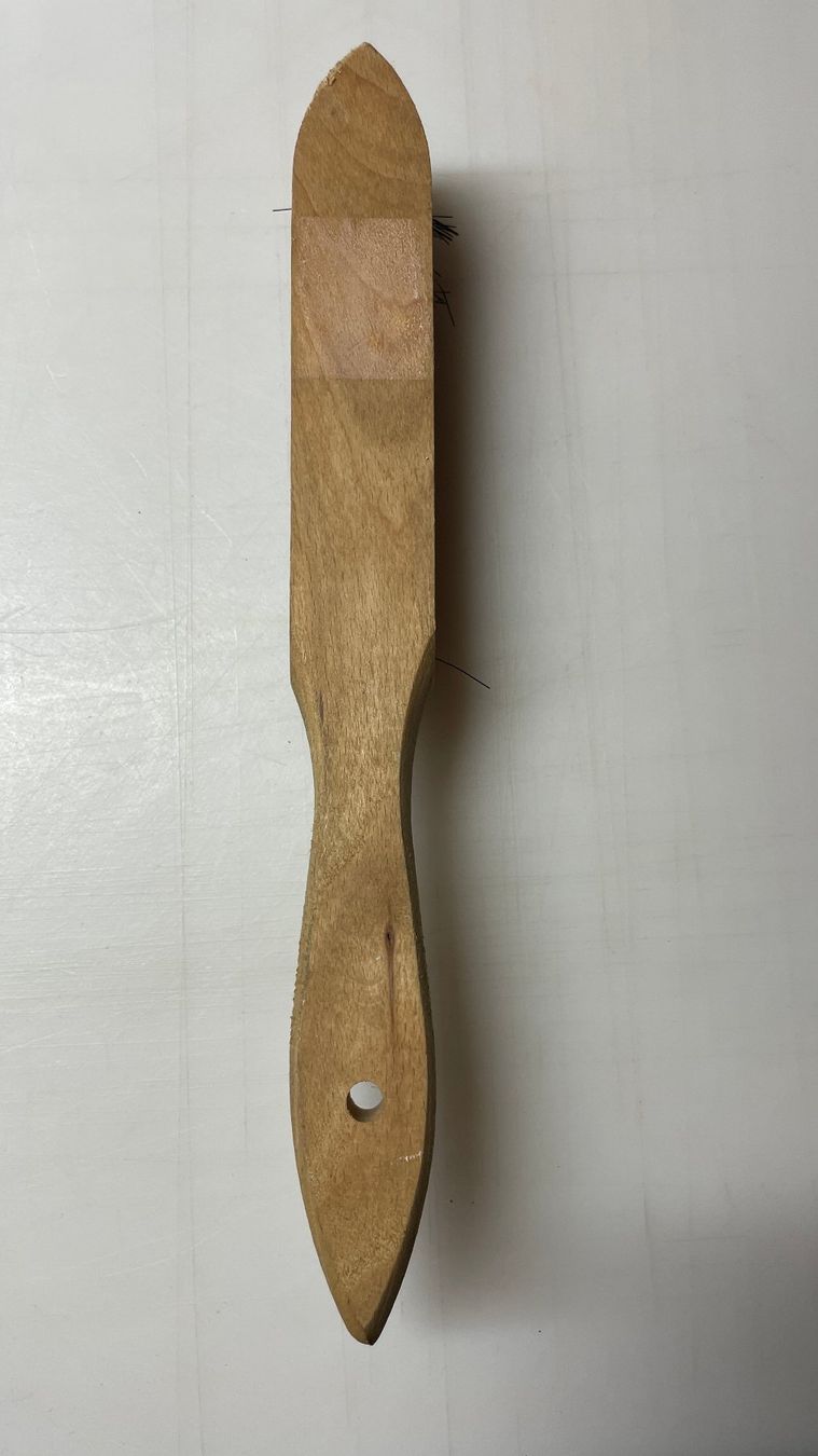 Autres articles pour la maison: Drahtbürste mit Holzgriff – D'occasion à Glattfelden par cybermaxx 2