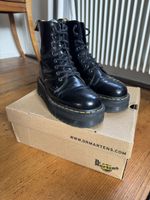 Dr. Martens Jadon Plateau Boots Schwarz, Gr. 40