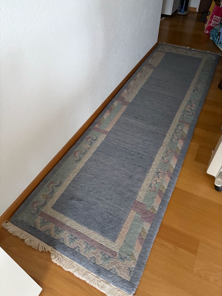Tappeti: Tibeter läufer hellblau – Usato da Düdingen venduto da shoppingUA