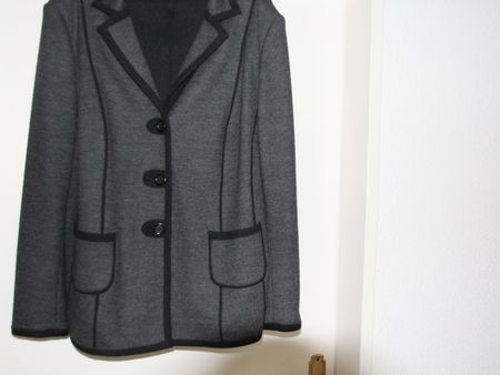 Jacke elegant, Grösse 48,100% Schurwolle, Barbara Kessels DE