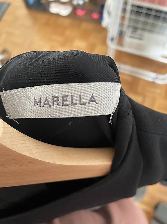 Vestiti: Marella Office Robe T36 noir/gris – Usato da Lausanne venduto da das_xb9h 2