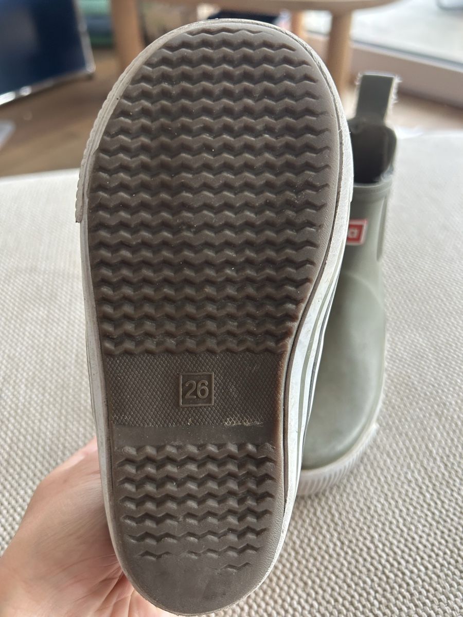 Reima Scarpe per ragazzi: Reima rain boots size 26 – Usato da Epalinges venduto da kat_lyp6 2