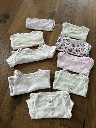 9 süße Bodys für kleine Mädchen 🩷
