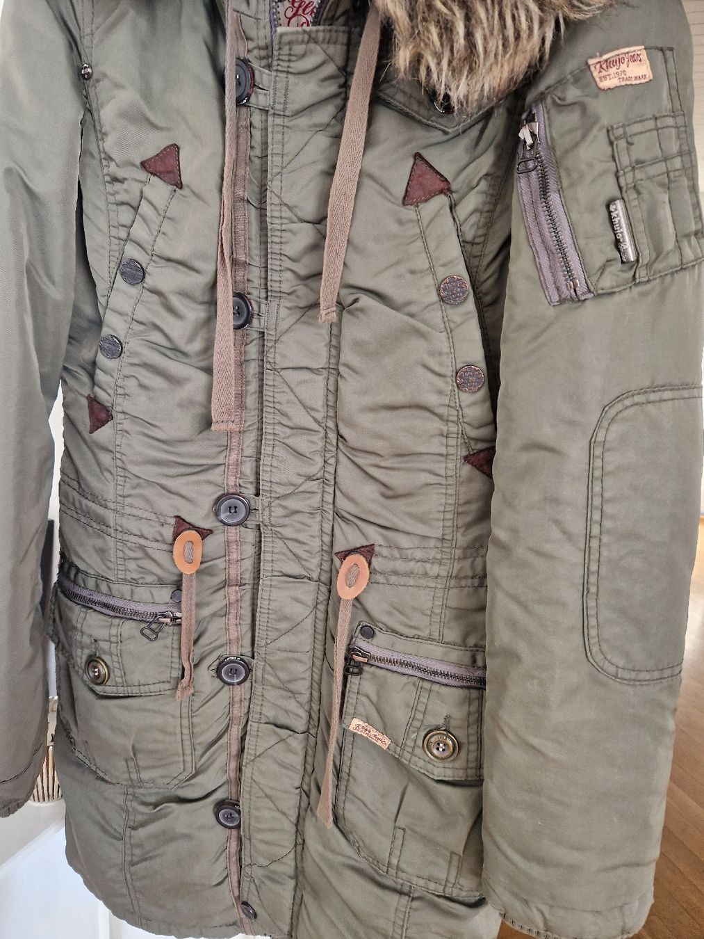 Khujo Giacche: KHUJO Parka in oliv – Nuovo (secondo la descrizione) da Küsnacht ZH venduto da 2011_ 4