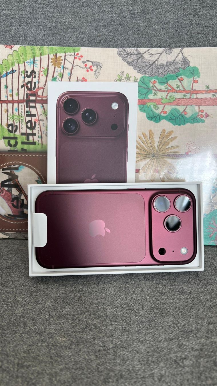 Apple Handys / Smartphones: NEW iPhone 18 Pro 1TB - Burgundy – Neu (gemäss Beschreibung) aus Genève von Allforless 3