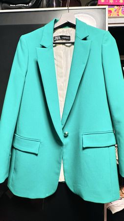 Zara Blazer Grun Grösse XS in sehr gutem Zustand