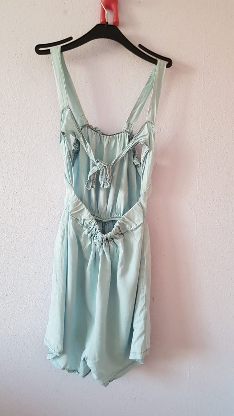 Tute: Combinaison short motif jean dos nu taille M – Nuovo (secondo la descrizione) da Versoix venduto da aline_b 1
