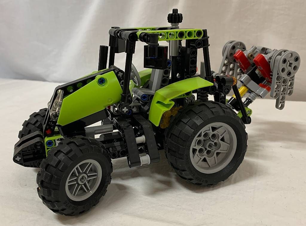 Lego Kit di costruzioni: Lego Technic Traktor – Usato da Meikirch venduto da meineangebote 3