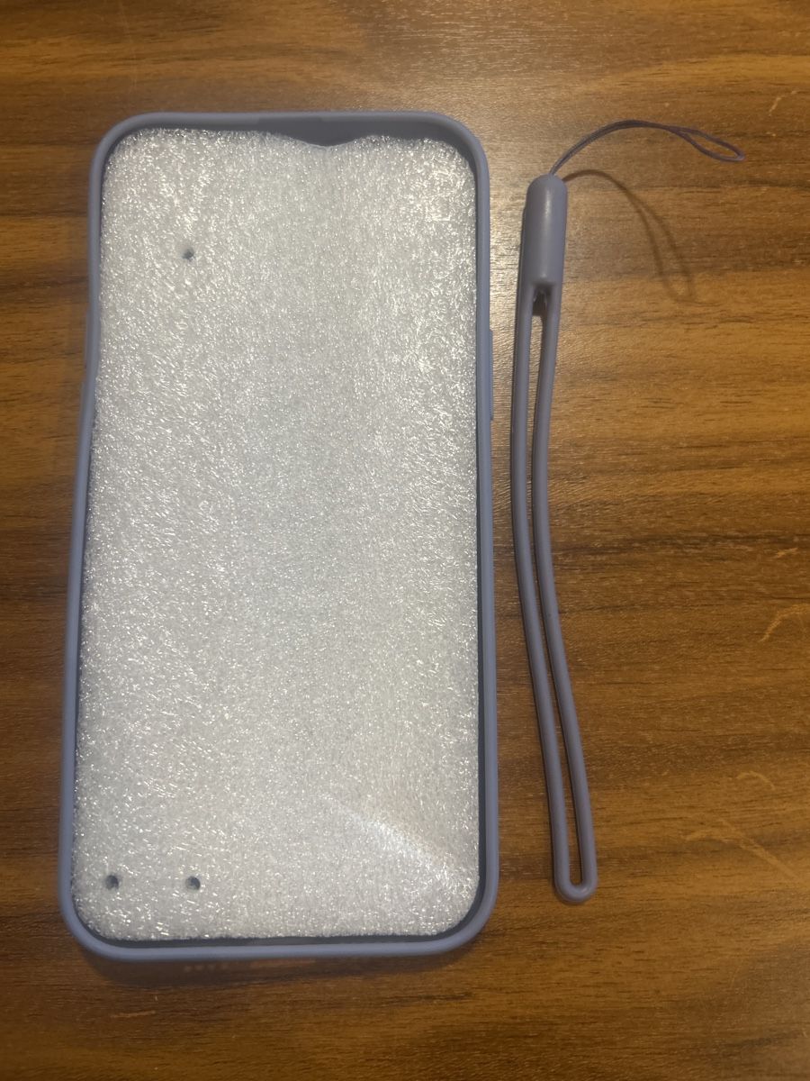Covers & Schutzfolien: iPhone 14 Plus Hülle mit Band, Blumenmuster, Neu – Neu und originalverpackt aus Herisau von Victoria-Classic 1