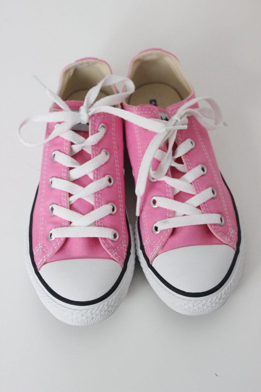 Converse Scarpe per ragazzi: Orig. Converse Sneakers Gr. 35 – Nuovo (secondo la descrizione) da Luzern venduto da Feliz 1