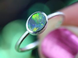 AURA Black Opal Ring aus Silber 925 · Ringgrösse EU 56