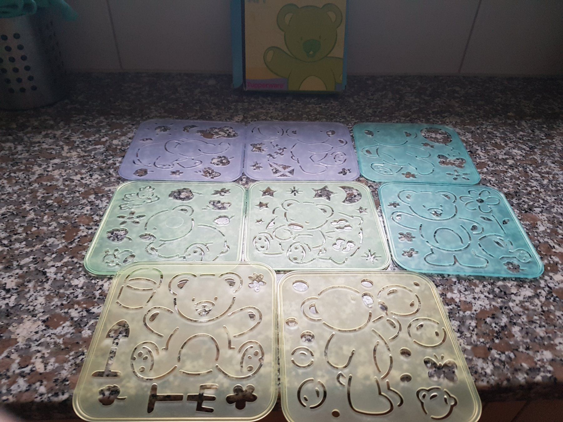 Tupperware Contenitori & Simili: Mal-Schablonen Tupperware – Nuovo e nell'imballaggio originale da Hasle b. Burgdorf venduto da buddle32 2