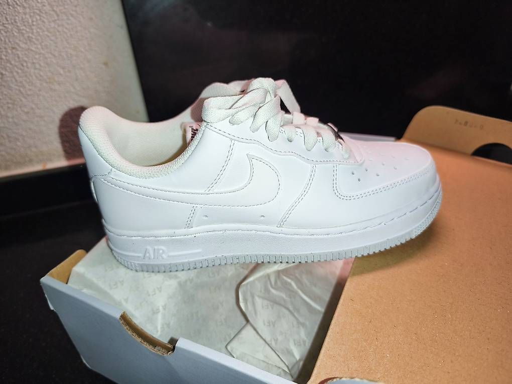 Nike Scarpe da donna: Nike Air Max FORCE 1 – Nuovo e nell'imballaggio originale da Birmensdorf ZH venduto da del_5cl9 3
