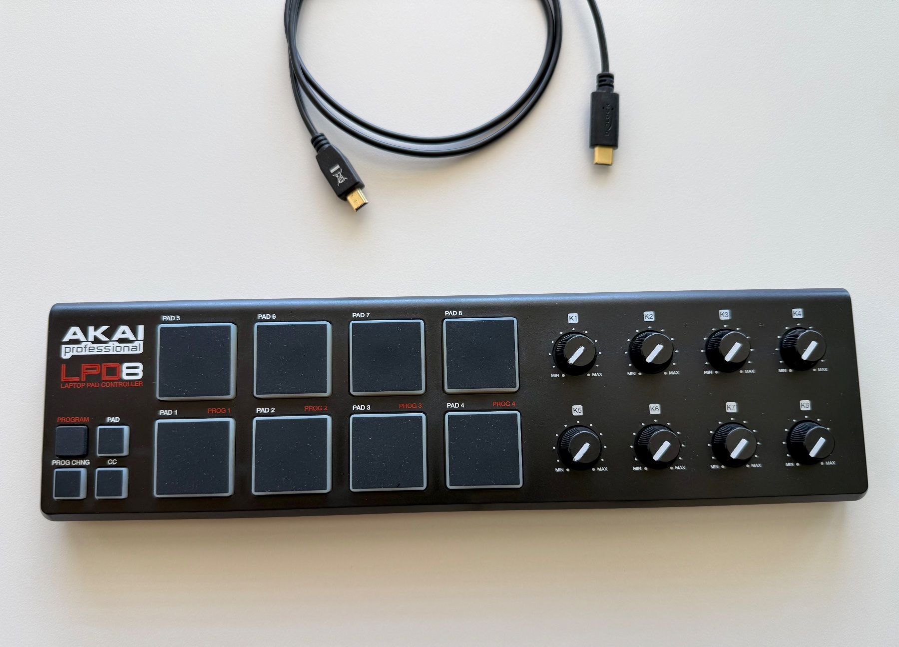 Akai Strumenti musicali: Akai Professional LPD8 MIDI USB Pad Controller gebraucht – Usato da Wernetshausen venduto da Jetson05