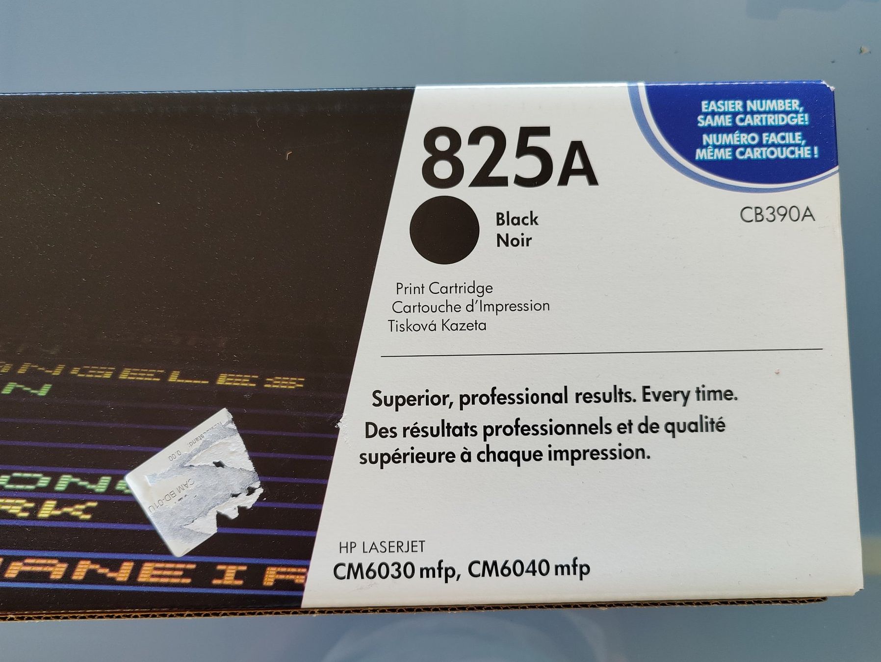 Hewlett Packard Cartucce per stampanti & toner: HP 825A Toner (NEU) – Nuovo e nell'imballaggio originale da Kloten venduto da BETASolutionsGmbH 1