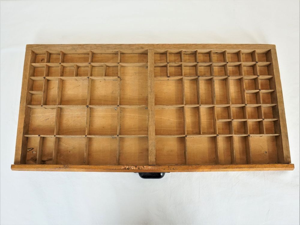 Setzkasten für Sammelartikel (65cm x 33cm x 4cm) Kaufen auf Ricardo