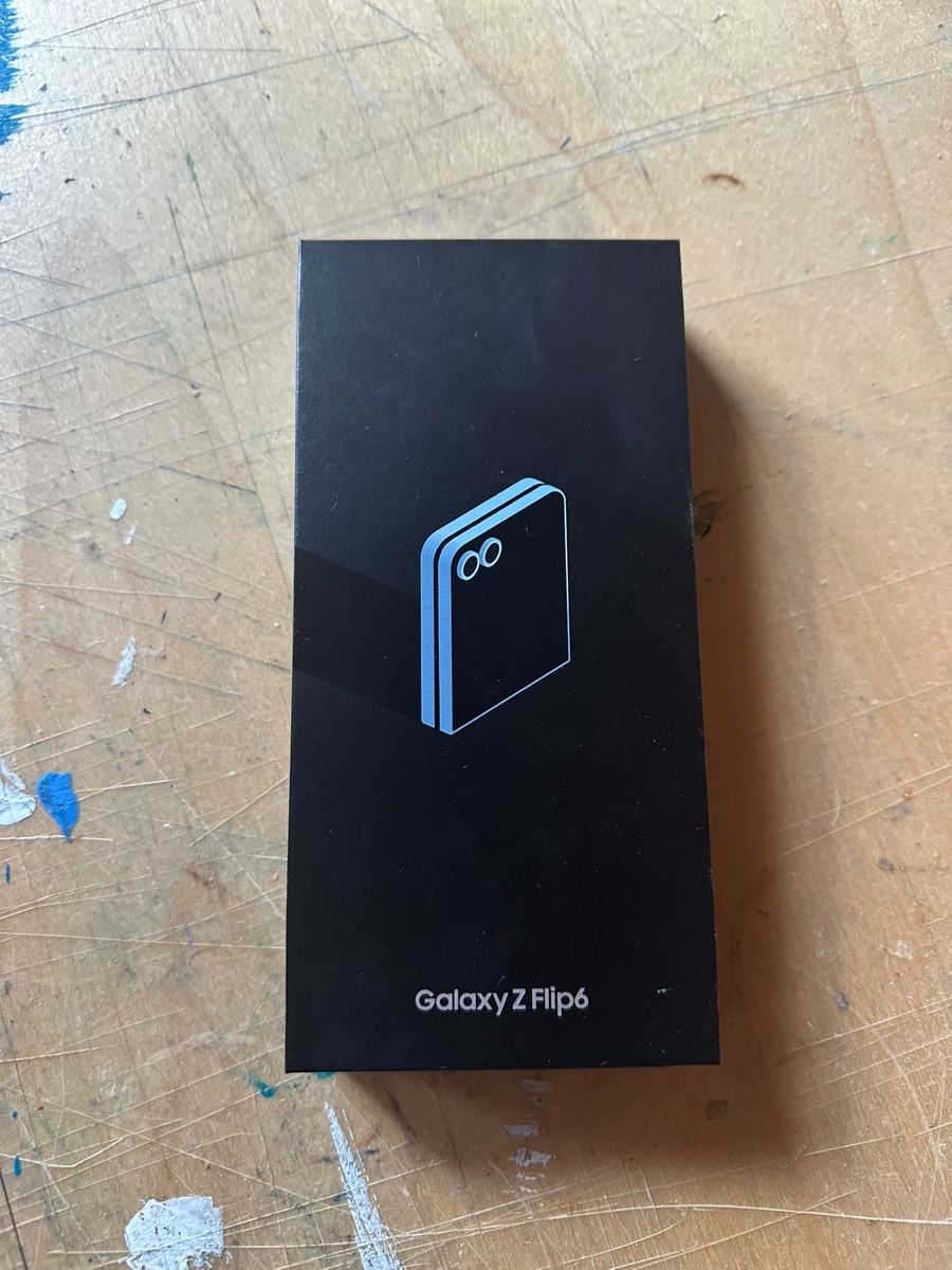 Samsung Handys / Smartphones: Samsung Galaxy z Flip 6 – Gebraucht aus Signau von leo_b2fx 9