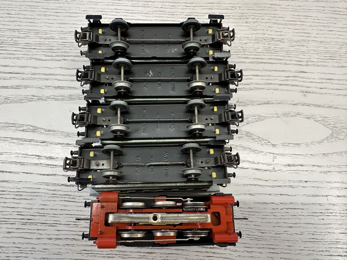Märklin Modelleisenbahnen: Märklin 3104 DB BR 89 Personenzug – Gebraucht aus Lupsingen von New-Haven 4