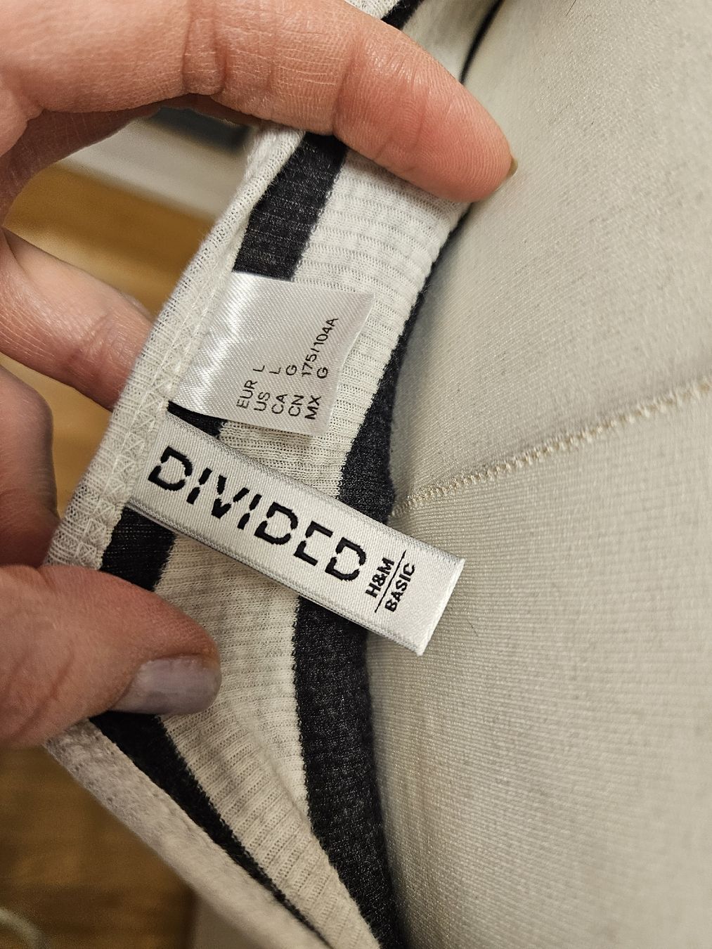 H&M Kleider: Geripptes Bodycon Kleid H&M Gr. L – Neu (gemäss Beschreibung) aus Zürich von ColdCoffee 3