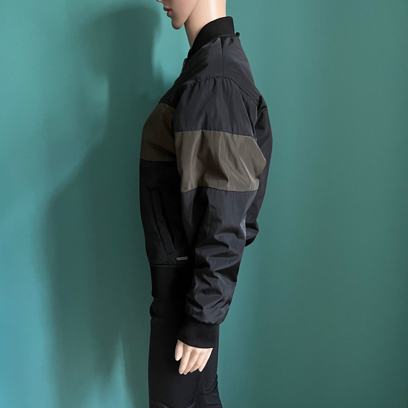 Giacche: reversible DOUBLE AGENT Blouson / Bomberjacke 🖤 – Usato da Zürich venduto da ClosetQueen 3