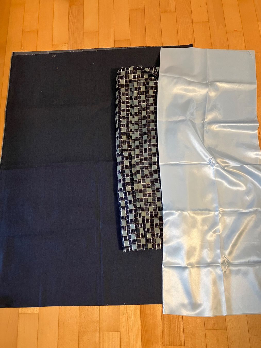 Tessuti: Stoffpaket Blau – Nuovo e nell'imballaggio originale da Stäfa venduto da ummroxana 1