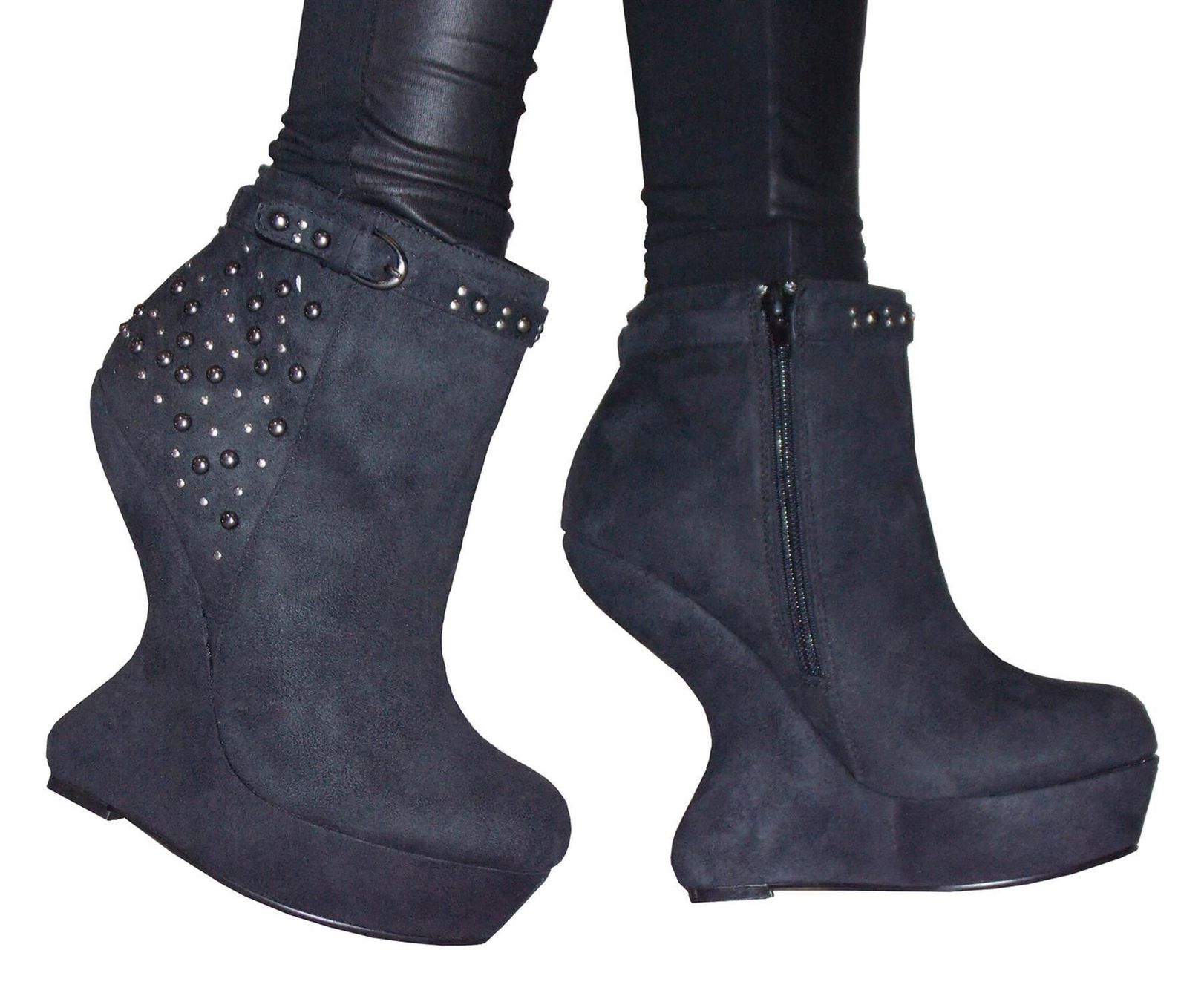 Damenschuhe: Stiefeletten Luichiny Gr. 36 in Schwarz – Neu und originalverpackt aus Horn von thatlooksgood