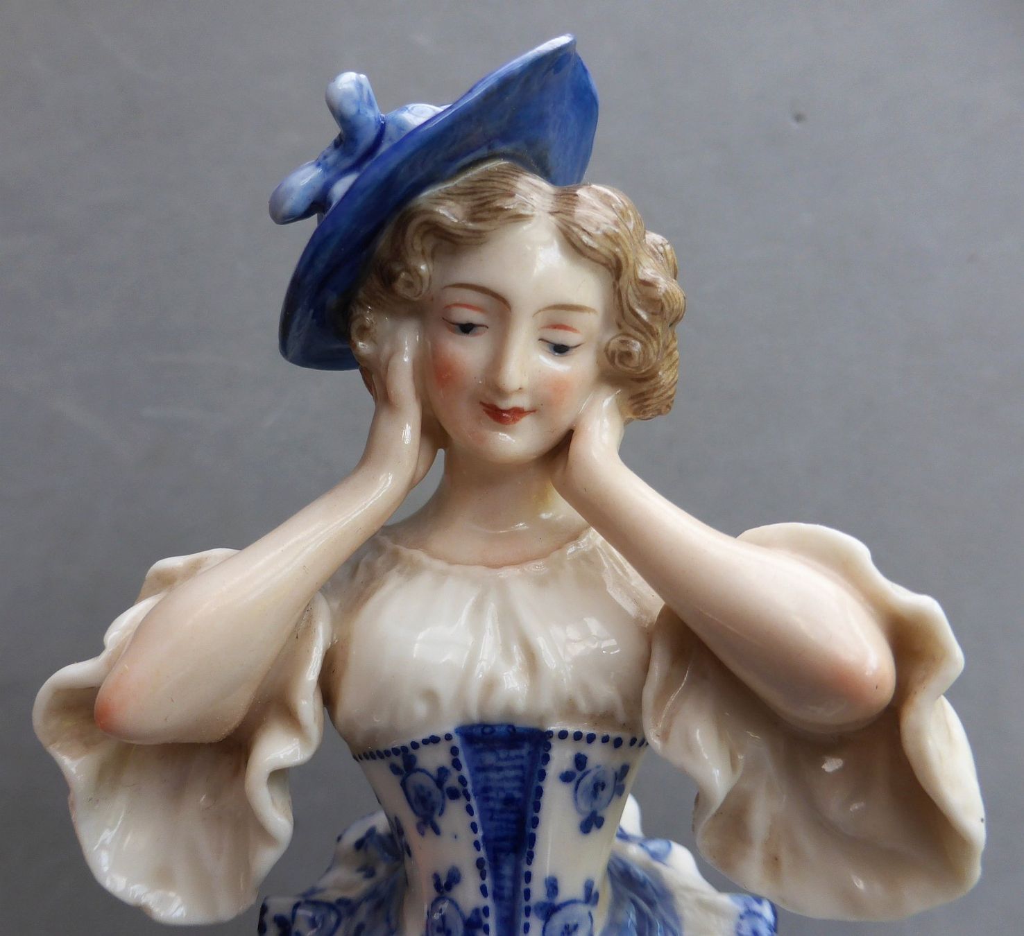 Statuette: Hübsche antike Figur von Dressel & Kister – Usato da Sonceboz-Sombeval venduto da Artdecolove 5