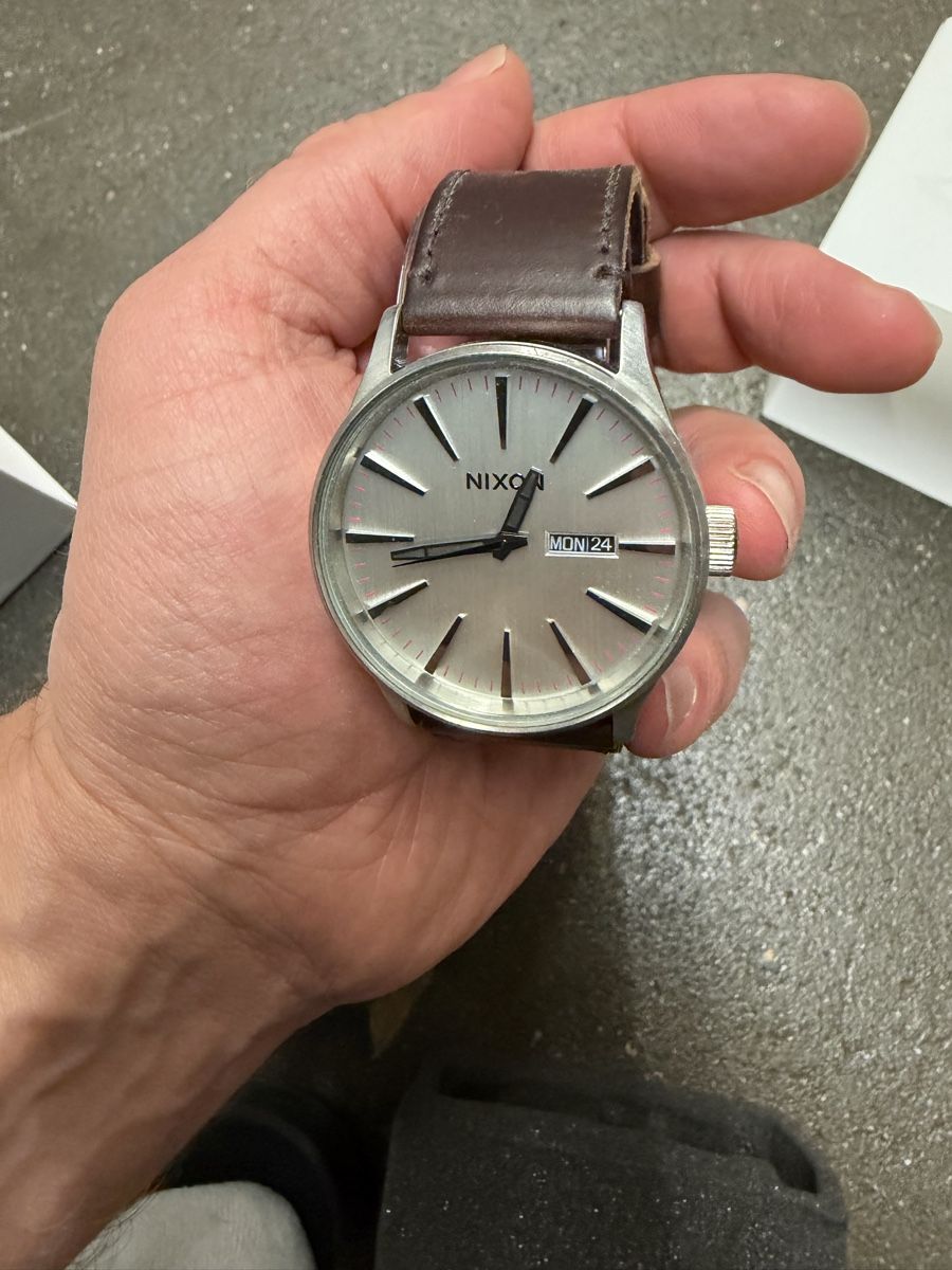 Nixon Orologi: Nixon Uhr – Usato da Luzern venduto da atlantis24 3
