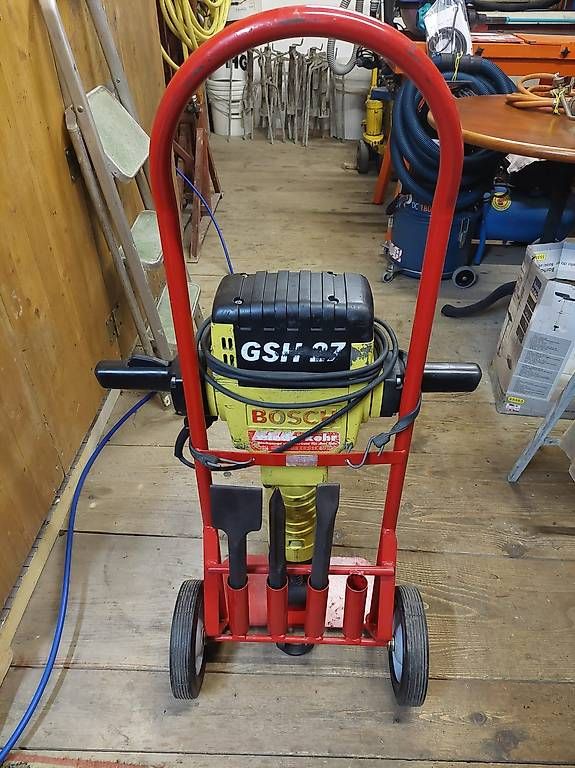 Escavatori: Abbauhammer gross – Usato da Wabern venduto da Marliseaus64011AA 1