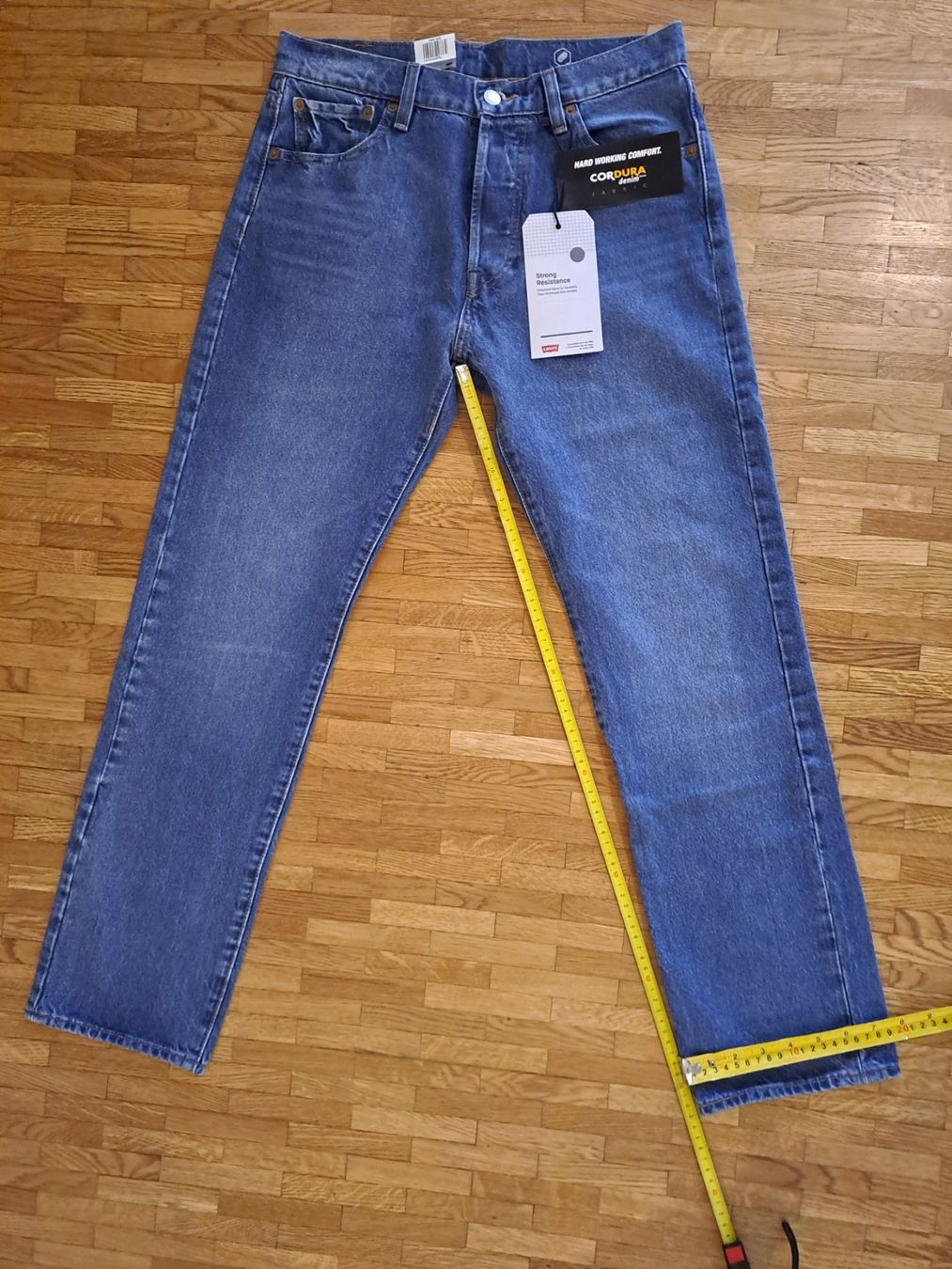 Levi's Jeans: Levis 501 W30 L32 – Nuovo e nell'imballaggio originale da Meyrin venduto da dijin 1