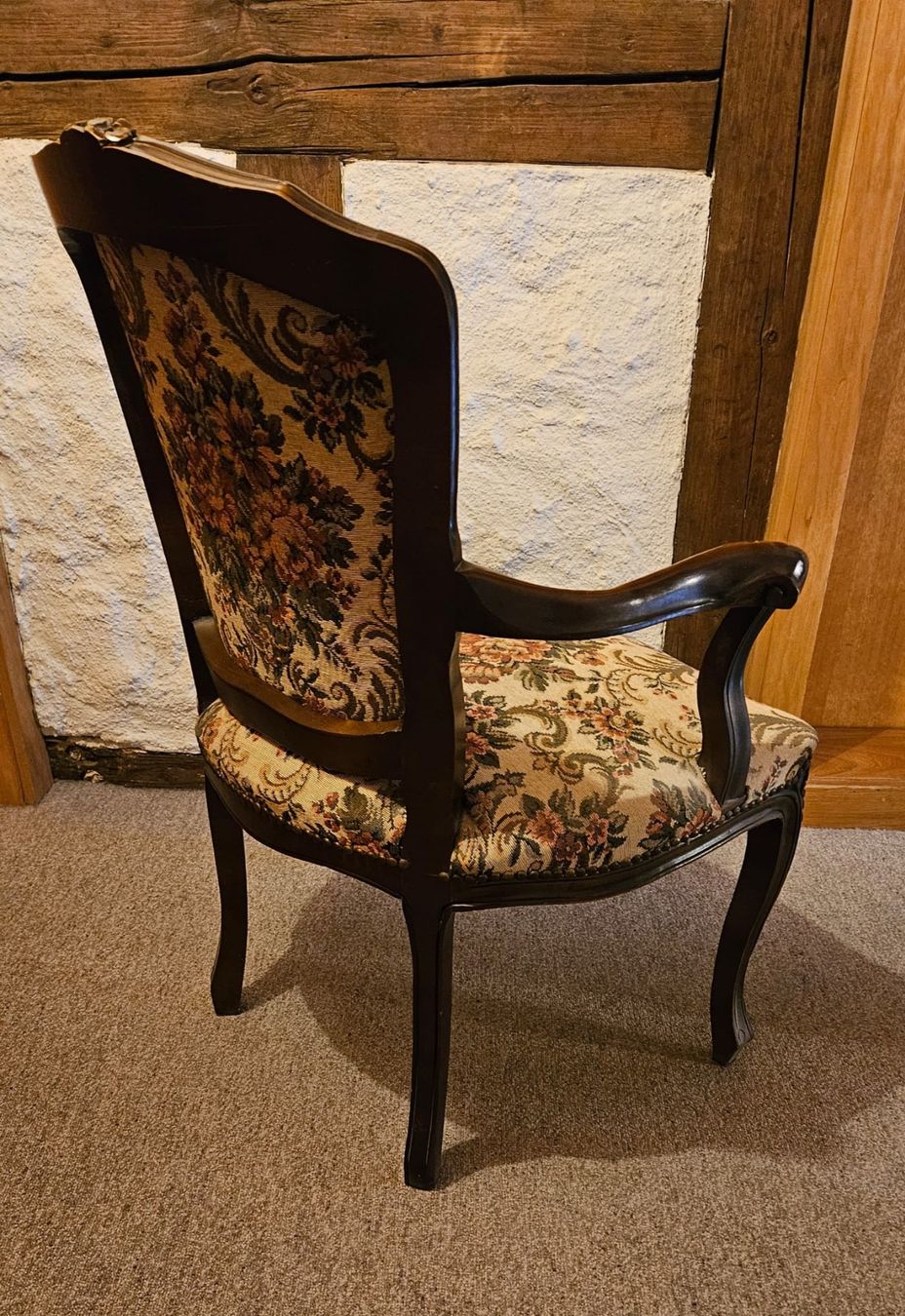 Set di tavolo e panche: Alter Tisch mit zwei Stühlen – Usato da Bennau venduto da doris73 1