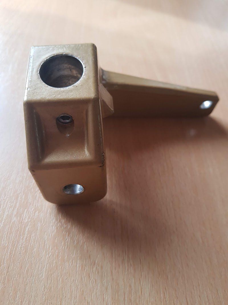 Accessori per altri veicoli: Seltener SH Original Achsschenkel ("Gebraucht") – Usato da Bretzwil venduto da Electronik01 3
