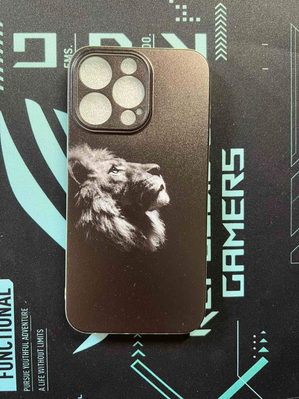 Coques & Protection écran: Coque iPhone 13 Pro.  iPhone 13 Pro Hülle – Neuf avec emballage d'origine à St-Cergue par vpr_7v8g