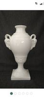 Grand vase en faïence de St Clément "Création Pompadour"