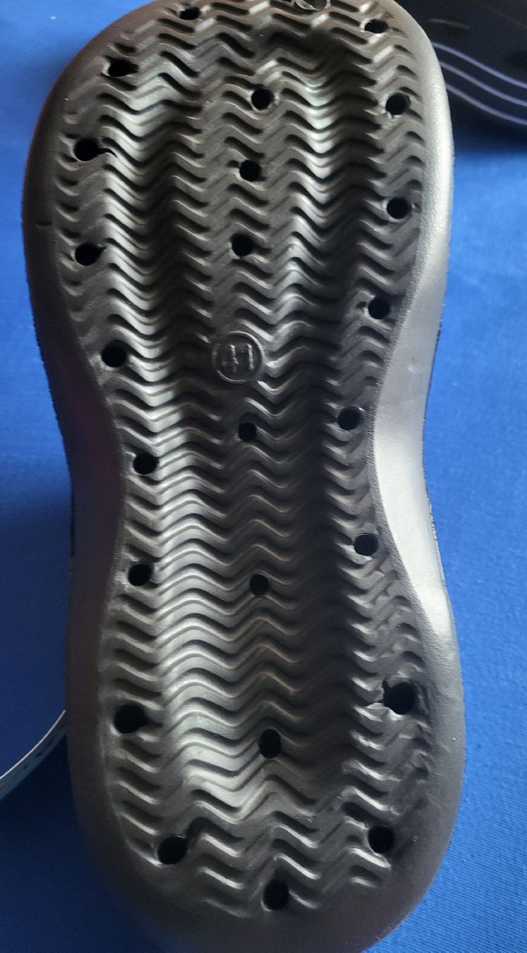 Damenschuhe: Clogs – Neu und originalverpackt aus Winznau von Diabetes 4